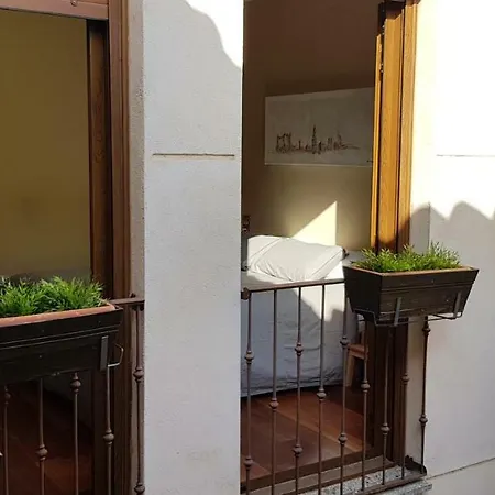 Santa Ursula 2 Parking Público Por A 50 M 18 Euros Dia