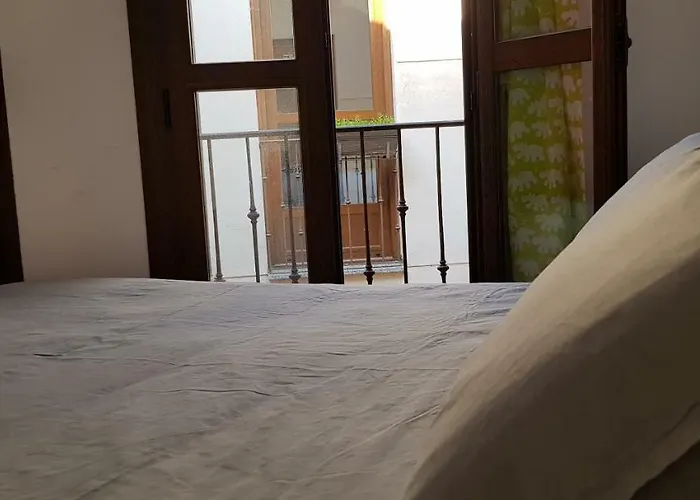 Santa Ursula 2 Parking Publico Por A 50 M 18 Euros Dia Appartement Tolède