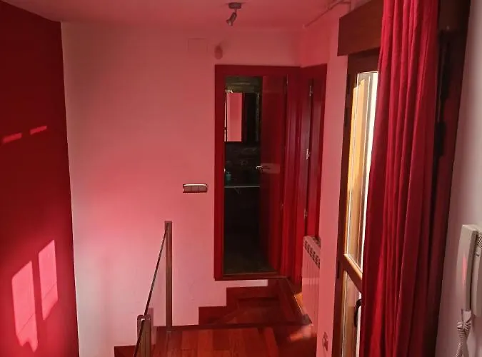 Santa Ursula 2 Parking Publico Por A 50 M 18 Euros Dia 아파트 톨레도