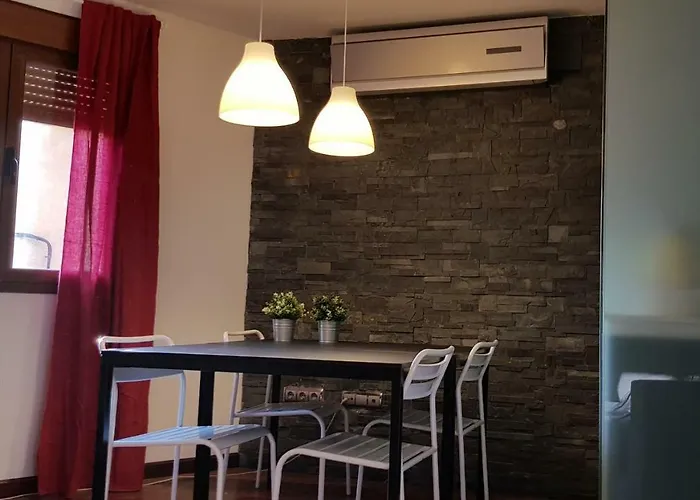 Santa Ursula 2 Parking Publico Por A 50 M 18 Euros Dia Apartment Toledo