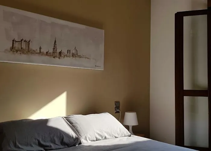 Santa Ursula 2 Parking Publico Por A 50 M 18 Euros Dia * Toledo